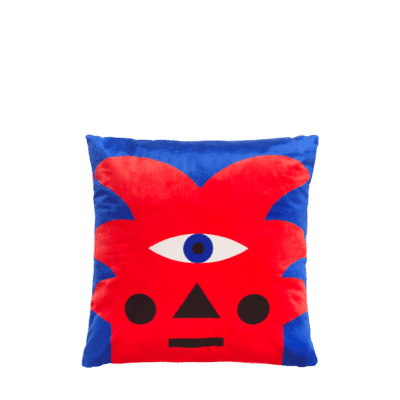 qeeboo-red-palm-cushion-design-marco-oggian-piero-fasanotto-michele-branca-45x45-06a