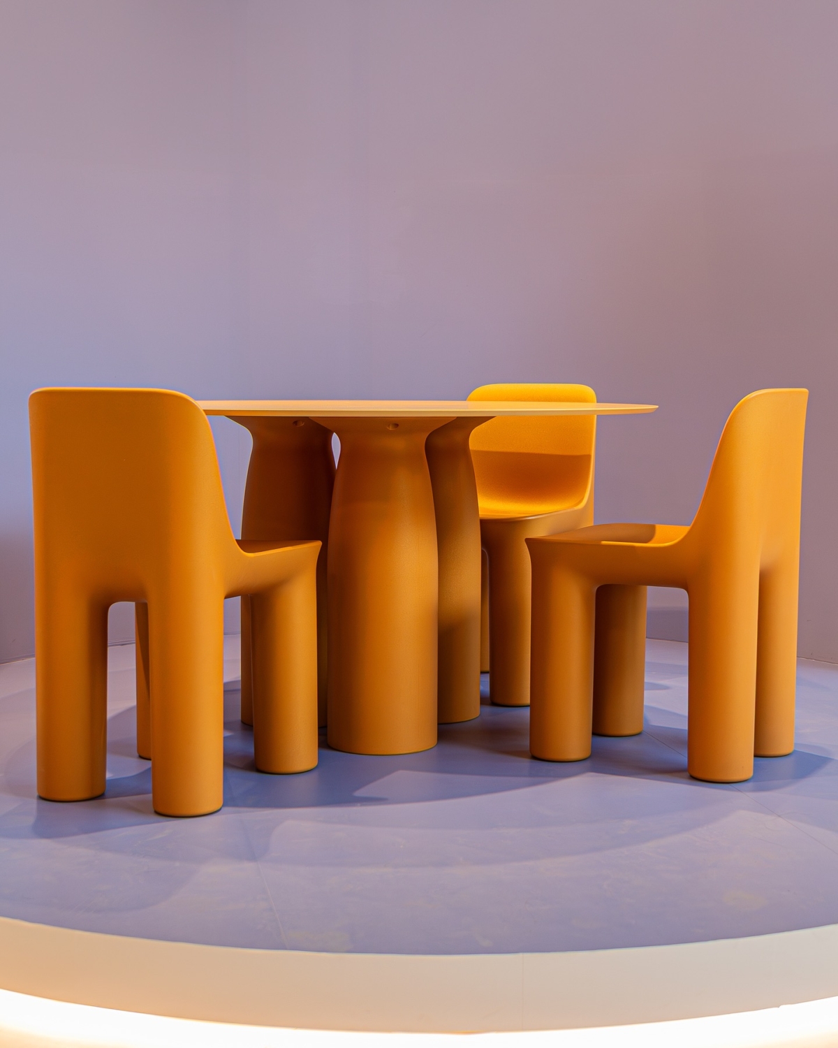 토토 원형 다이닝 테이블 HPL 탑 인디언 레드 Toto Round Table 130cm HPL Top Indian Red ...